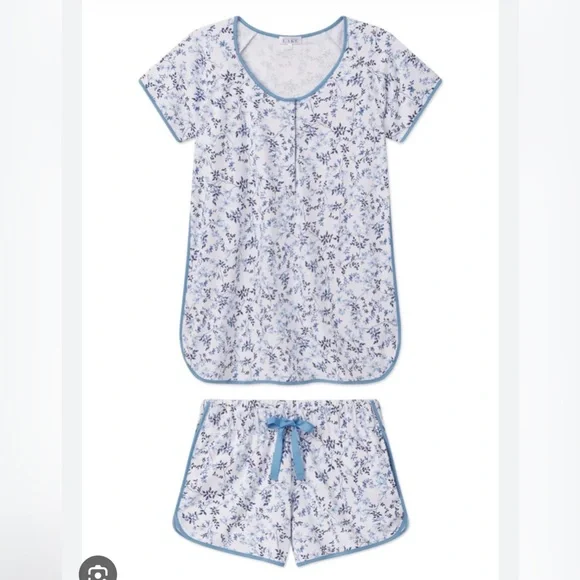 LAKE Pima Maternity Shorts Set in Serene Blue Botanical Vines - Picture 1 of 3